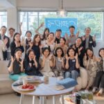 위픽코퍼레이션 자회사 위픽스콜레에서 진행한 등대학교 참가자 단체사진